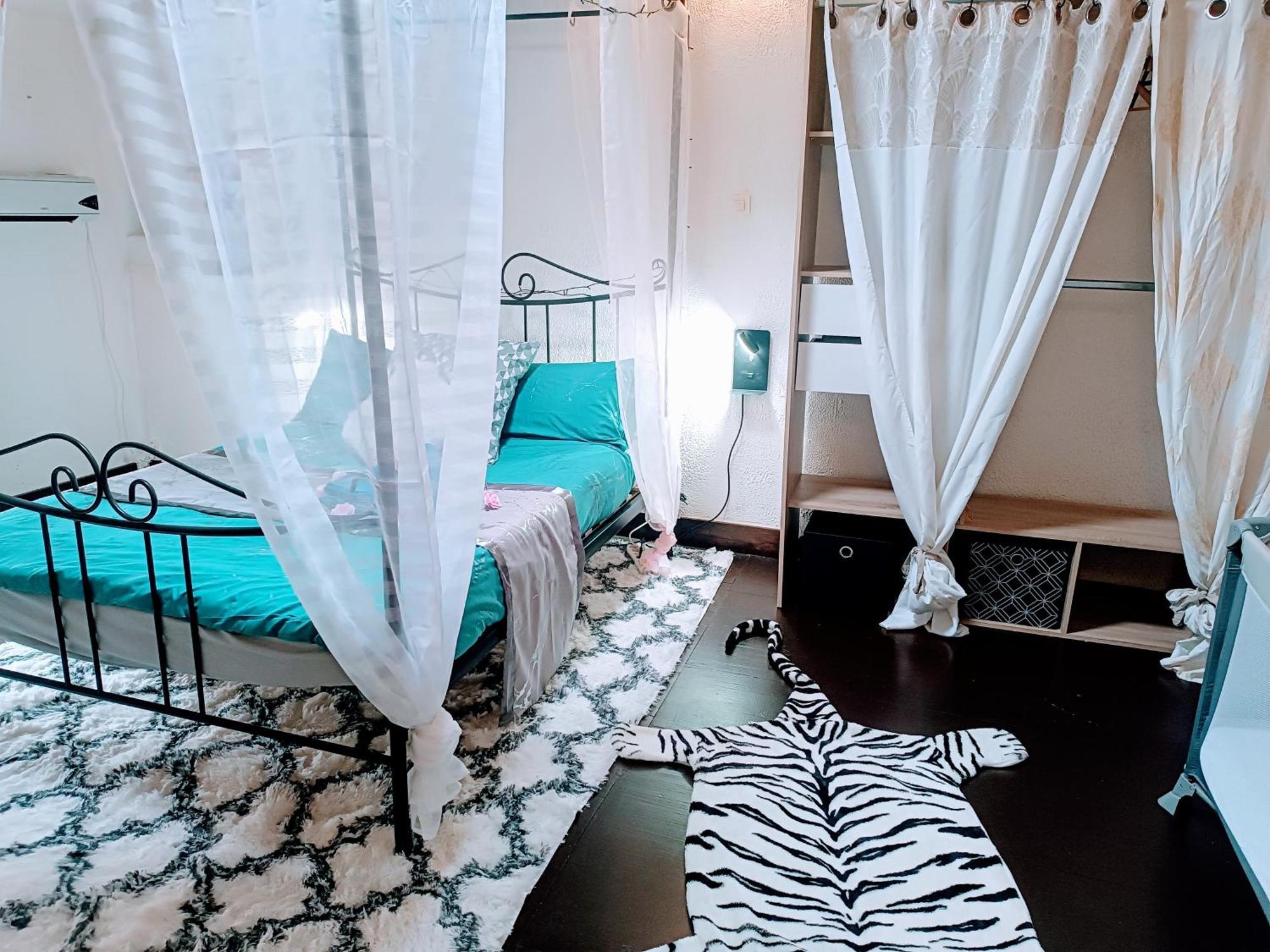 Jolie Maison De Village Capendu ภายนอก รูปภาพ